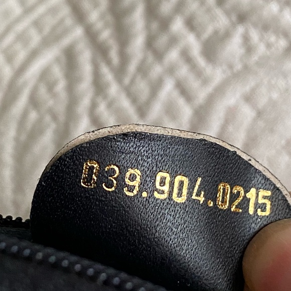 Vintage Gucci Circle Coin Pouch Wallet Zip Micro GG - Picture 12 of 12